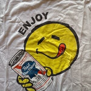 Pabst Blue Ribbon Smiley Graphic Tee - White Yellow Red